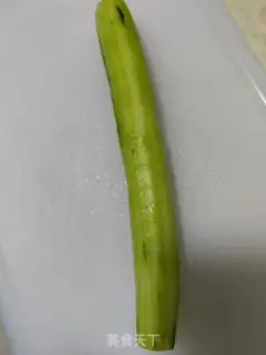 Make cucumber platter step 0