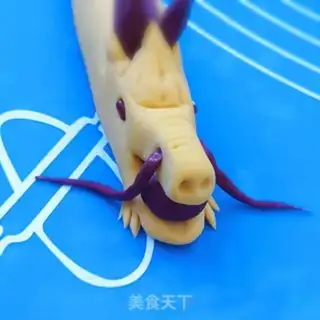 Make Dragon buns step 5