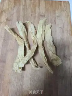 Make Fry mushrooms and dry bean skin step 1