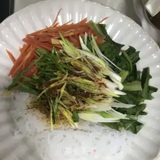 Make A red carrot fan step 6