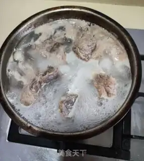 Make A spinach pastry with dragon bones step 0