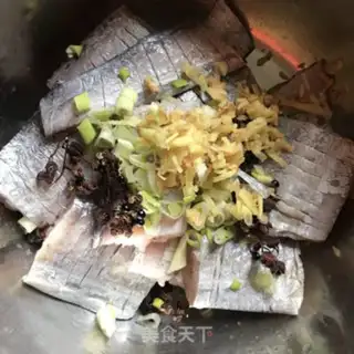 Make Dried fish step 2