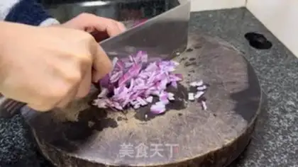 Make Onion pie step 3