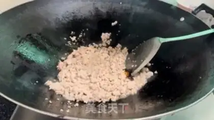 Make Onion pie step 5