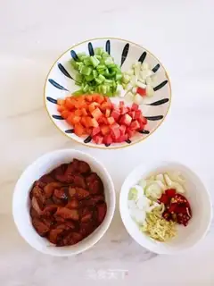 Make Pickle radish and chicken step 1