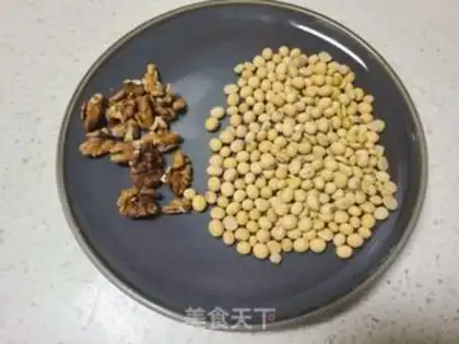Make walnut soy step 0