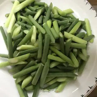Make Garlic and wood step 0
