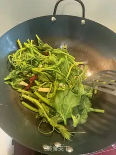 Make Pumpkin leaves step 3