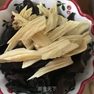 Make Garlic and wood step 2