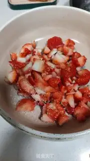 Make Strawberry Moose step 7