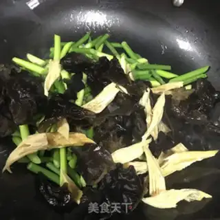 Make Garlic and wood step 7