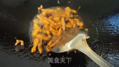 Make Garlic meat step 1