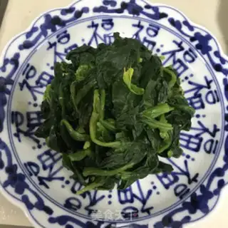 Make Low fat spinach step 2