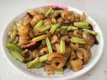 Make Celery with pig skin step 7