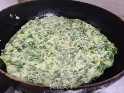 Make A yellow egg pancakes step 3
