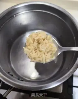Make Yellow rice cake, egg-boiled wine step 3