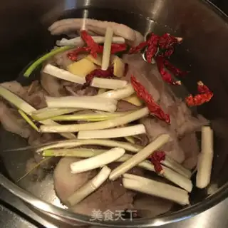 Make Cleaning up the lamb
