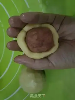 Make Color spiral souffle step 4