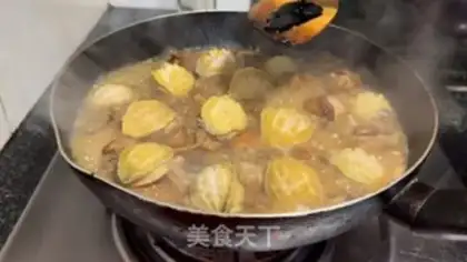 Make Sea cucumber gel claw soup step 1
