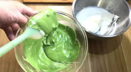 Make Cake with tea and cheese step 14