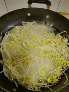 Make Bean sprouts step 2