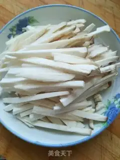 Make Fish chicken leg mushrooms step 1