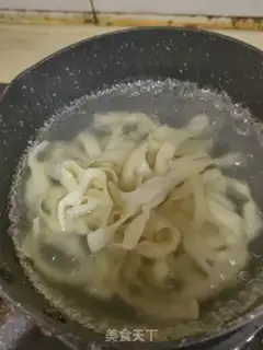 Make Bean sprouts step 0