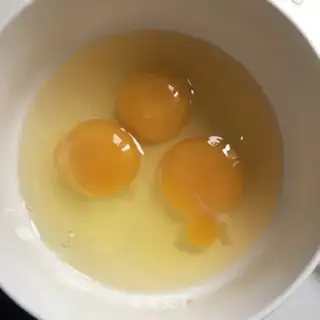 Make Steaming eggs step 0
