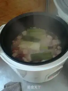 Make The red meat in the pan step 8