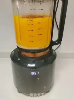 Make Pumpkin juice step 1