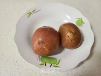 Make Red-skinned potatoes with red carrots step 0