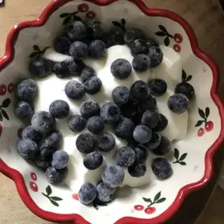 Make Blueberry yogurt step 4