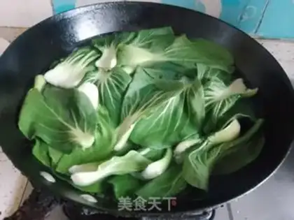 Make The green cabbage step 0