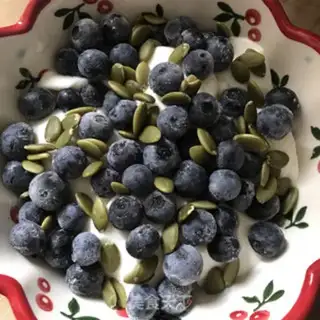 Make Blueberry yogurt step 5