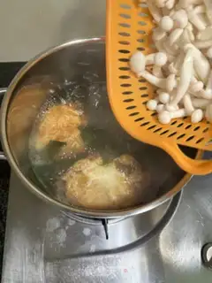 Make Clothes and fungus egg soup step 8