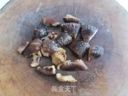 Make Chicken wings and potatoes step 1