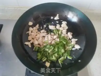 Make Pyramid fried chicken step 3