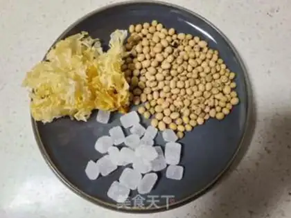 Make Ice cream and silver soy step 0