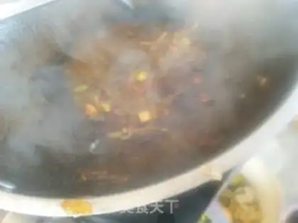 Make Pyramid fried pork step 1