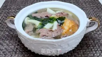 Make Clothes and fungus and egg beef soup step 13
