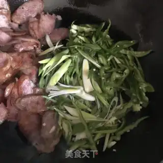 Make Pepper fried sausage step 5