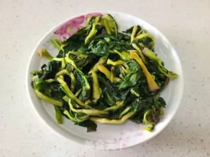 Make Tofu with yellow leaves step 0