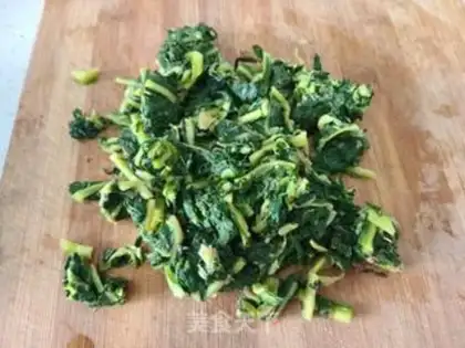 Make Tofu with yellow leaves step 1
