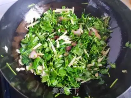 Make Five flowers for herbs step 5