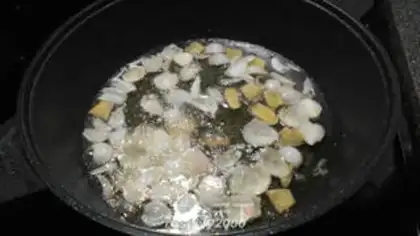 Make Onion oil step 4