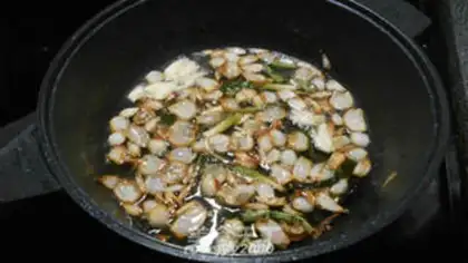 Make Onion oil step 7