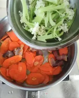Make Carrot and gravy step 5
