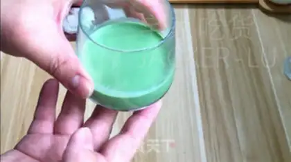 Make Three-coloured pudding step 9