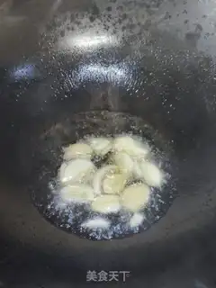 Make The pepper sauce and the potatoes step 3