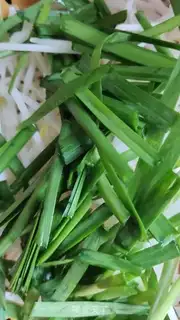 Make Green bean sprouts step 1